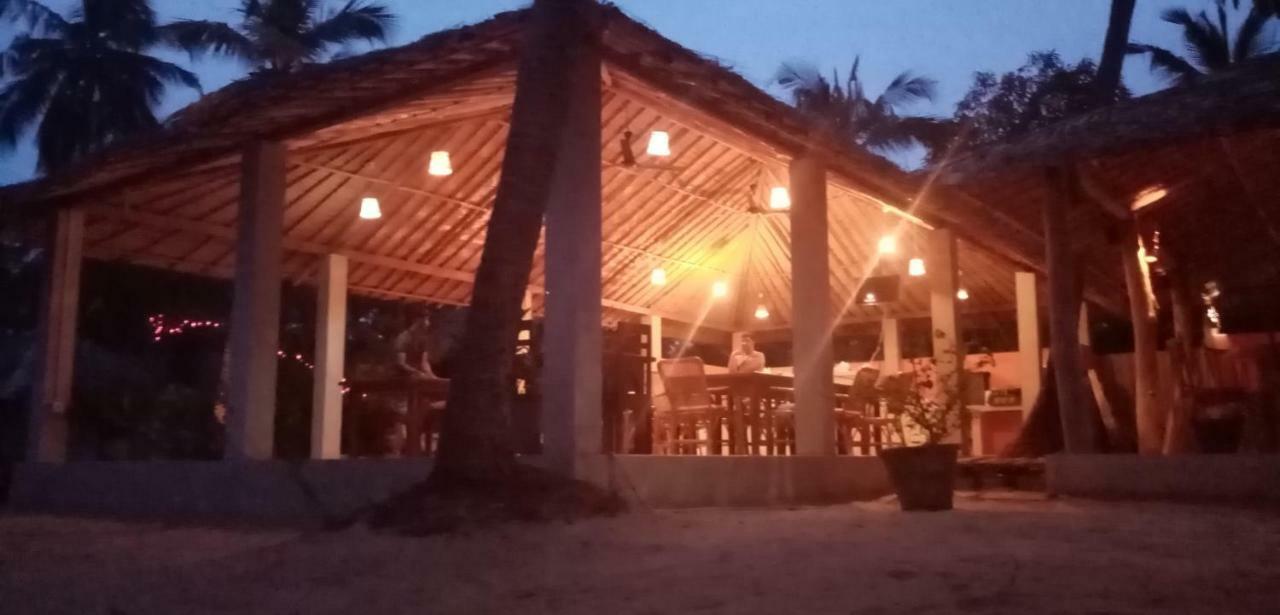 Cocodance Kitesurfing Resort Kalpitiya Kültér fotó